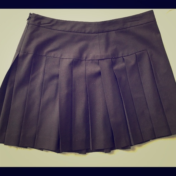 Pleated skirt