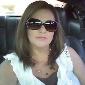 Meet your Posher, Shelby