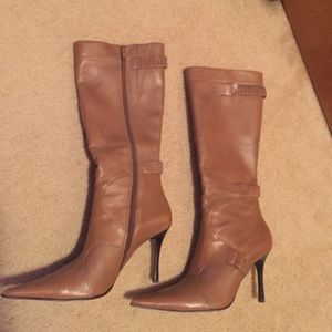 Brown leather heeled boots size 36