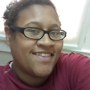 Meet your Posher, Caitlin