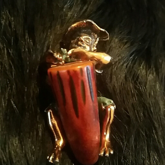 Authentic Bakelite vintage