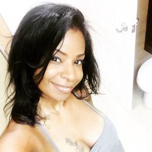 Meet your Posher, Eliza