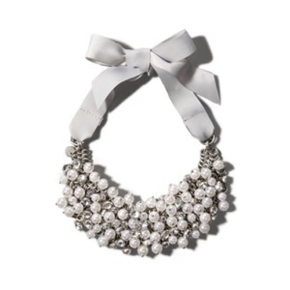 A&F pearl necklace with gray ribbon