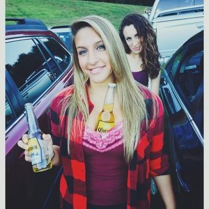 Meet your Posher, Traci