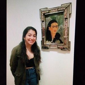 Meet your Posher, Gabriella