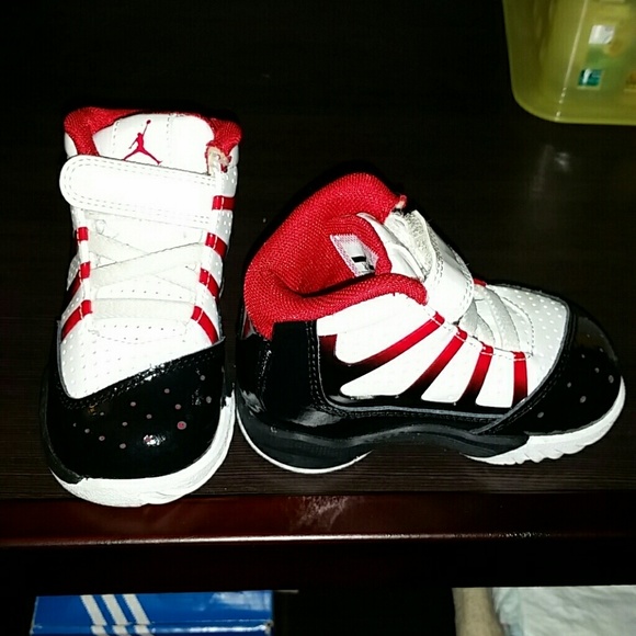 Jordan - Picture 1 of 4