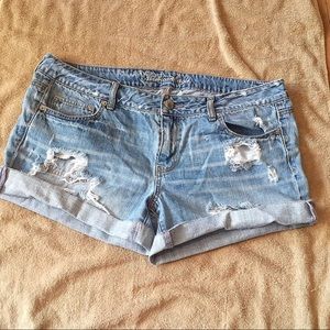 AE Distressed MIDI Shorts Size 16