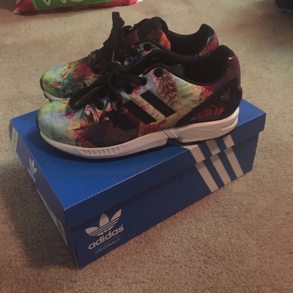 ‼️SOLD‼️ Adidas ZX FLUX K - Picture 2 of 4