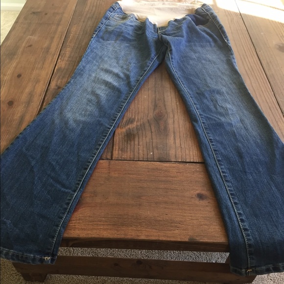 Old Navy maternity jeans