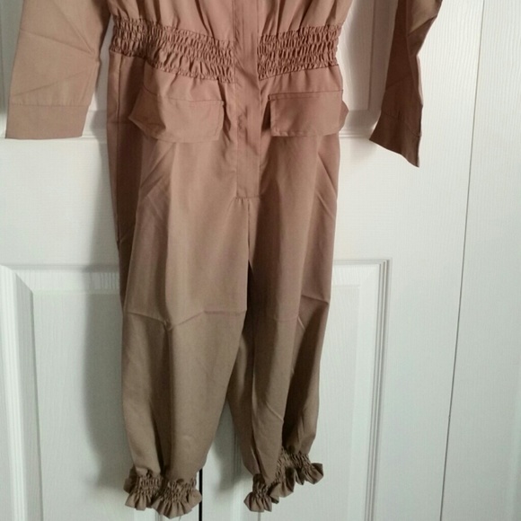 Taupe Zipper Front Capri Jumpsuit - Picture 3 of 4