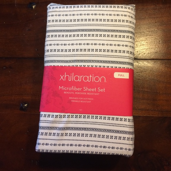 Super cute bed sheets! NEW!