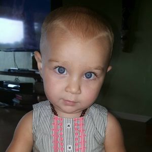 Meet your Posher, Courtney