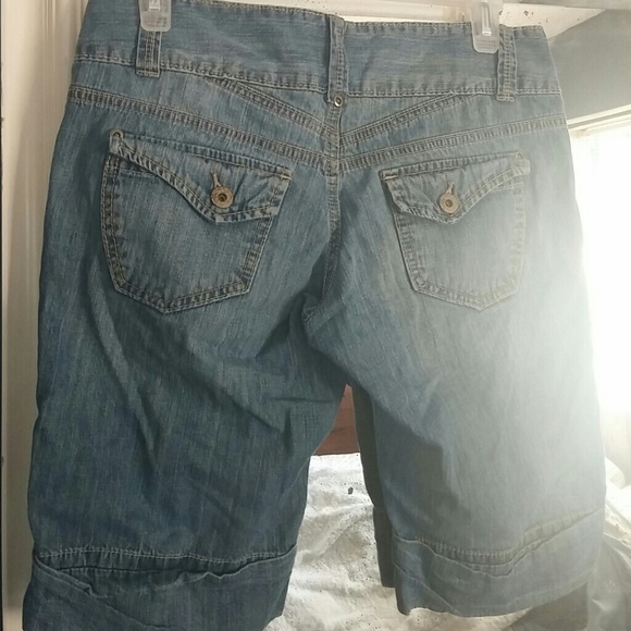 Shorts - Picture 2 of 2