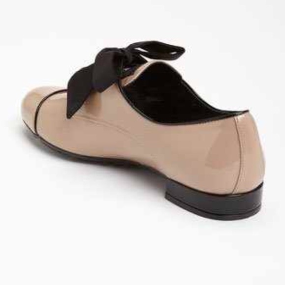 Prada ❕ bicolored oxford - Picture 3 of 4