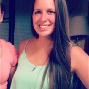 Meet your Posher, Katelyn