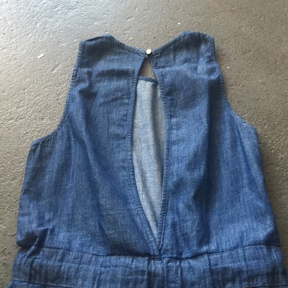 SOLD Gap chambray jumpsuit - Picture 4 of 4