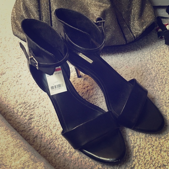 Bcbg heels