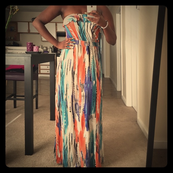 Guess strapless maxi