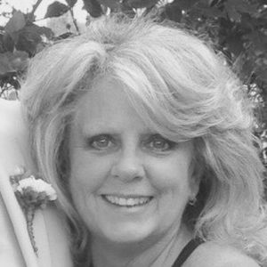 Meet your Posher, Kara