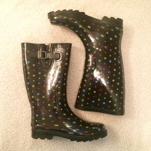 Polka-Dot Rain Boots