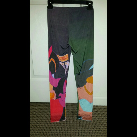 Princess Jasmine Leggings - Picture 2 of 4