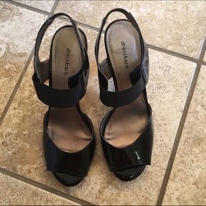 Black Heals 9 1/2