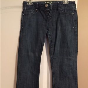 Buckle "IT" jeans