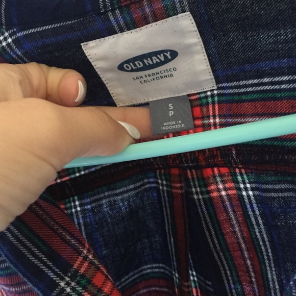 Old navy flannel - Picture 3 of 3