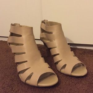 INC sandals in beige. Size 10