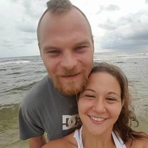 Meet your Posher, Danya