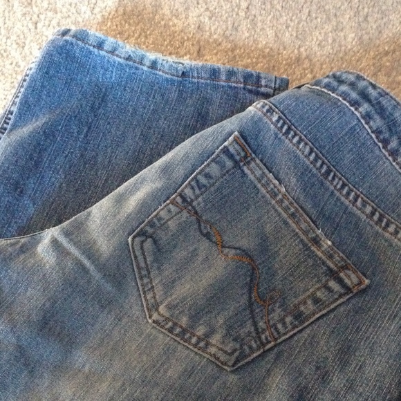 ๐ Jeans ๐ - Picture 4 of 4