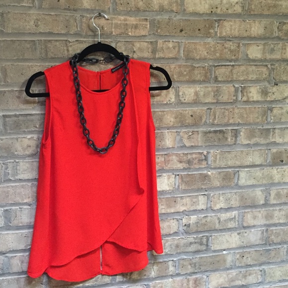 Zara Women ♦️ red crepe wrap top