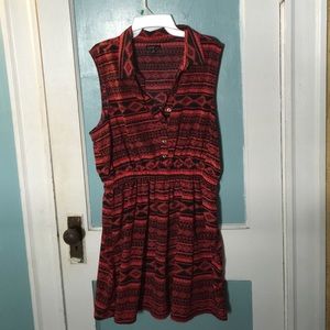 Plus size collared sleeveless