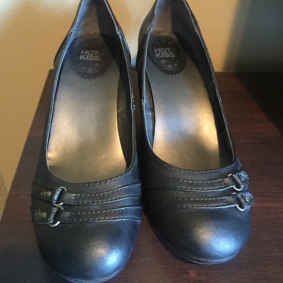 Hot Kiss Annika (black shoes)