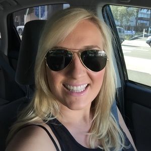 Meet your Posher, Sylvia