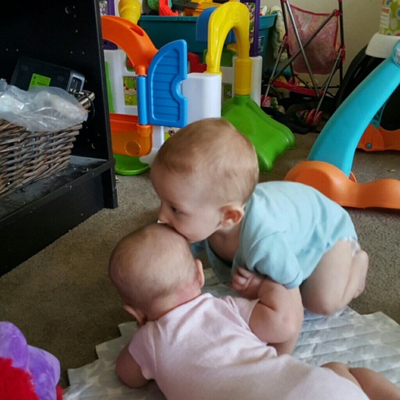 Meet your Posher, Sharon - Picture 1 of 1