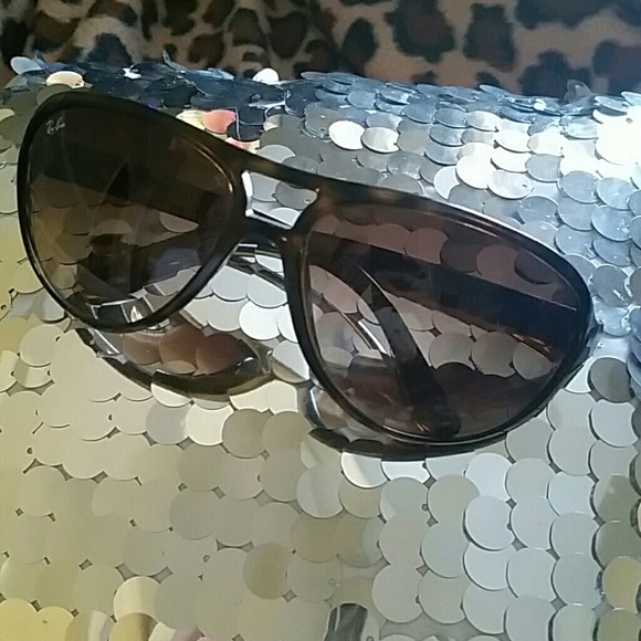 Authentic Used Ray Ban Women's Sunglasses