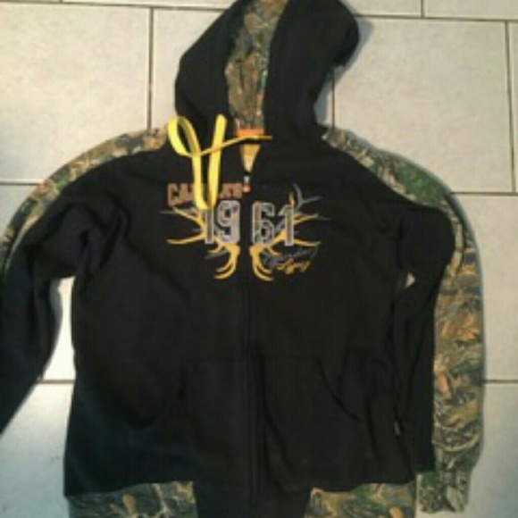 Cabellas hoodie