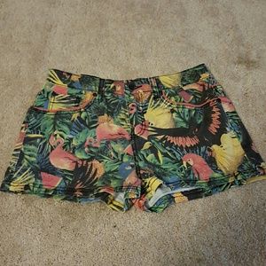 High wasted shorts High wasted shorts