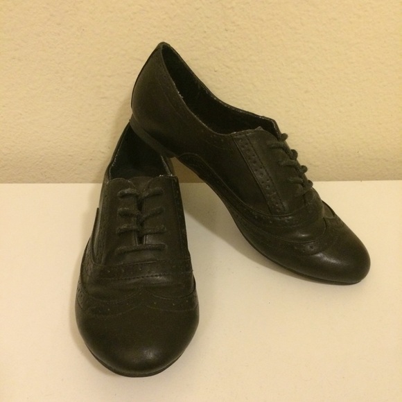Aldo Oxfords