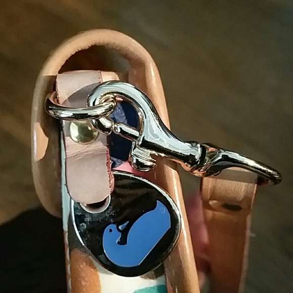 Dooney and Bourke Wristlet - Picture 4 of 4