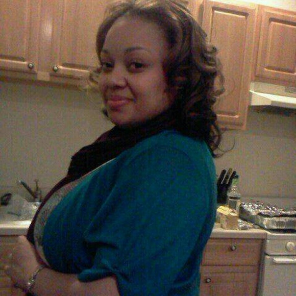 Meet your Posher, Lisa - Picture 2 of 2