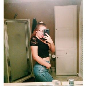 Meet your Posher, Amber