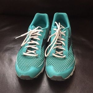 Reebok smoothflex flyers