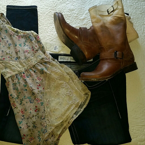 ****SOLD ON ANOTHER SITE - Picture 4 of 4