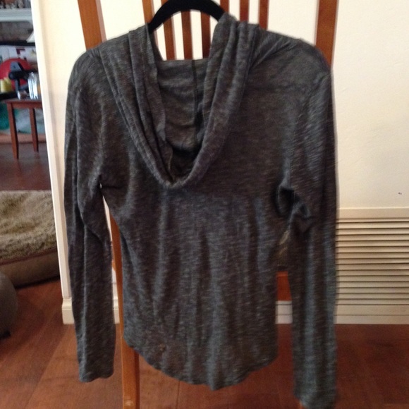 LF sweater - Picture 3 of 4