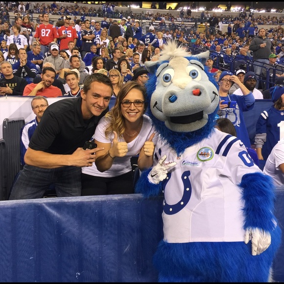 Meet your Posher, Katie - Picture 2 of 4