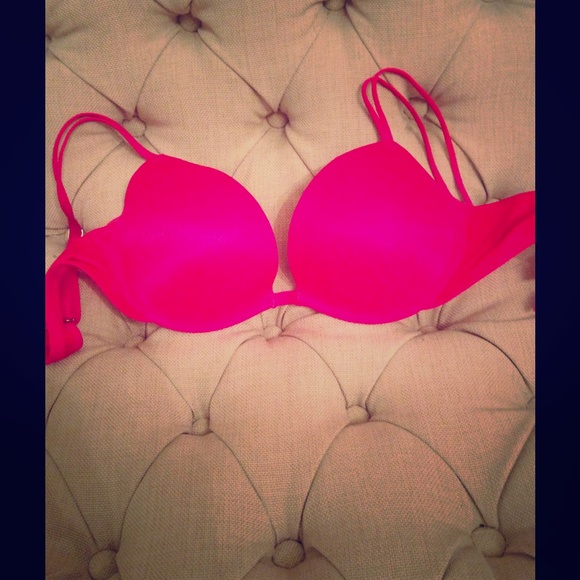 Pink by vs 34 C plunge push up bra