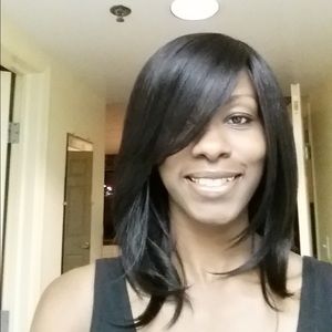 Meet your Posher, Nicole