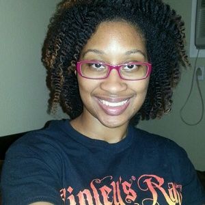 Meet your Posher, Ericka